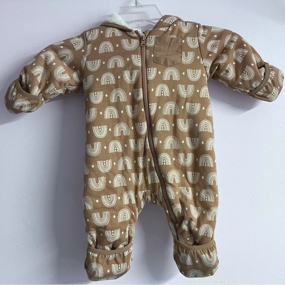 Wonder Nation Baby Bunting, Size 6-9 Months, Tan/Cream, Rainbow Theme